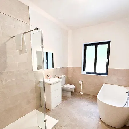 度假居 Lough Conn Haven By Trident Homes *